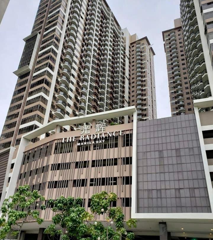 Le 10 The Radiance Manila Bay Aparthotel Pasay Ngoại thất bức ảnh